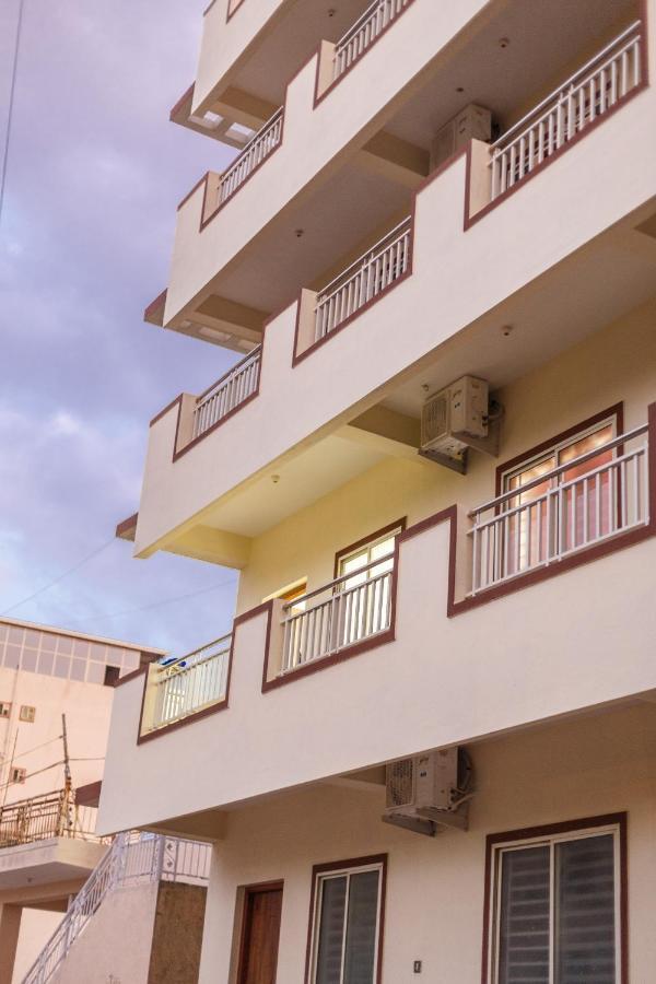 Misty Meridian Serviced Apartments Bangalore Dış mekan fotoğraf